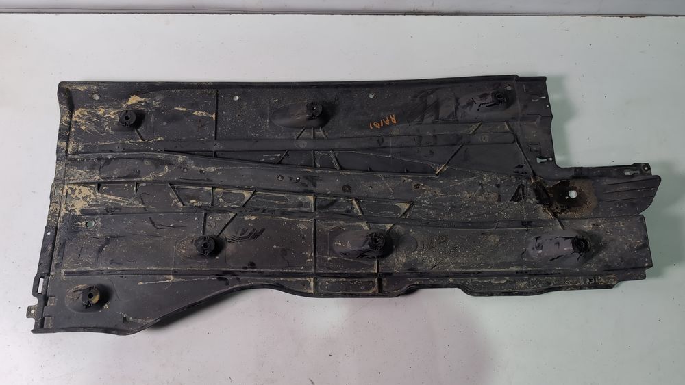 Захист днища ліва Audi S3 2013-2016 (8V) 5Q0825201L 1095596 фото