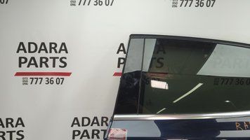 Накладка боковая задней левой двери (дефект) Mercedes Benz GLA 2017-2019 (X156) A1567320329 1049752 фото
