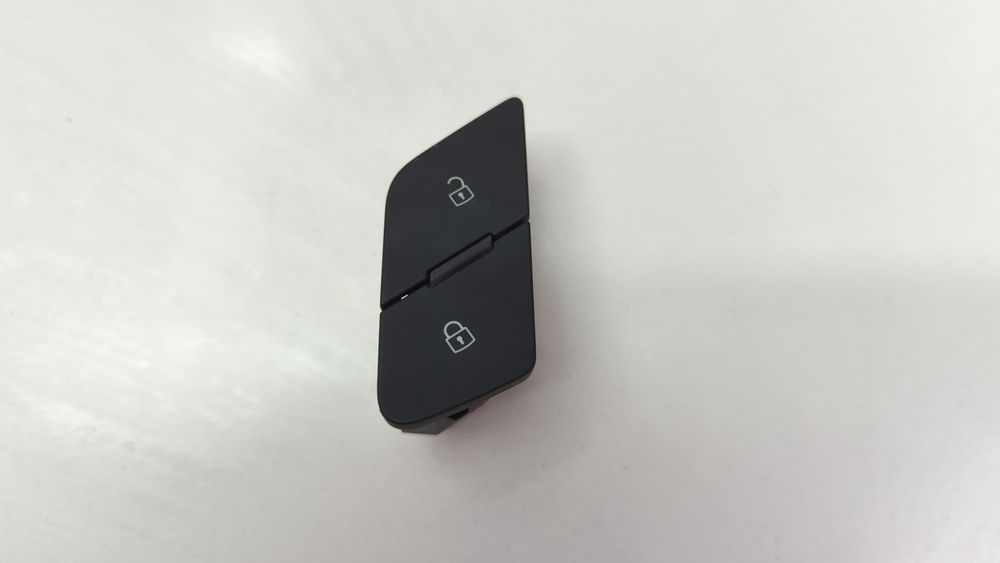 Кнопка блокування дверей передньої лівої Audi A3 2022-2024 (8Y) 8Y1962107 1067488 фото