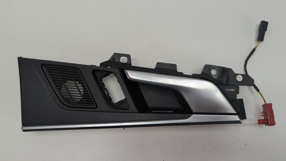 Накладка внутренней ручки двери задней левой Audi S5 2016-2019 (F5(8W6)) 8W0959523C6PS 1064566 фото