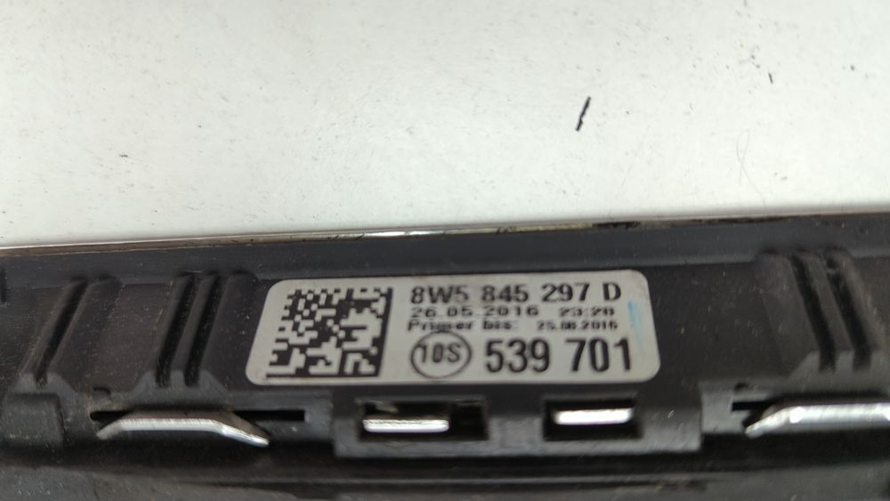 Форточка (глухе скло) задня ліва Audi A4 2016-2019 (B9) 8W5845297DNVB 1058935 фото