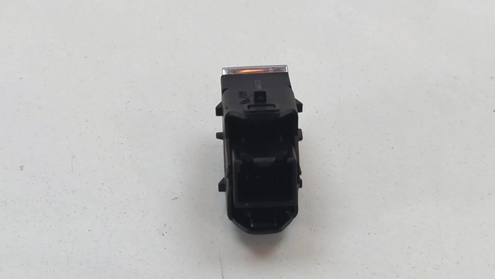 Кнопка склопідйомника Ford Escape 2013-2016 (3rd gen C520) F1EZ14529A 1031094 фото