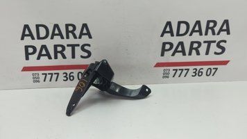 Кронштейн динаміка правий Audi S7 2012-2015 (4G8) 4G8035244 1048305 фото