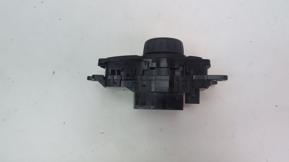 Багатофункціональний джойстик управління BMW X1 2016-2019 (F48) 65826802932 1091889 фото