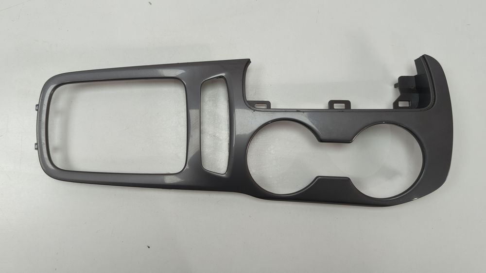 Декоративная накладка консоли Chevrolet Cruze 2016-2018 (D2LC 2nd gen) 84068501 1035687 фото
