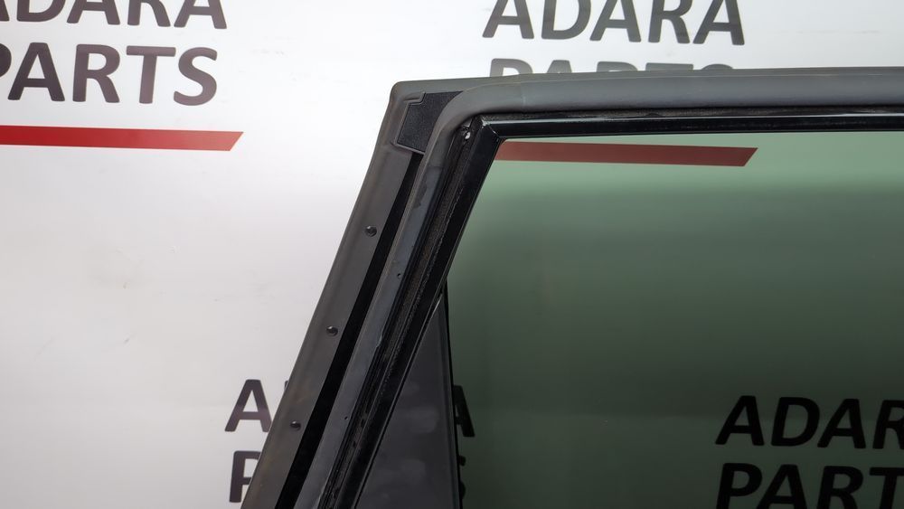 Уплотнитель двери задней левой Nissan Rogue 2017-2020 (T32 Restyle rest) 828314BA0A 1097871 фото