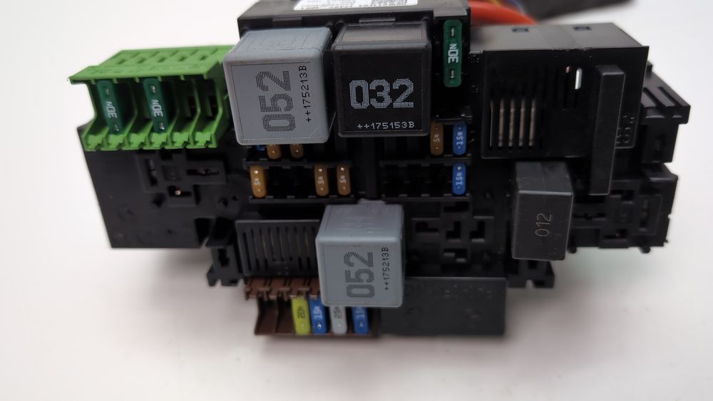 Блок предохранителей Mercedes Benz C300 2015-2018 (W205) A2229063202 1080790 фото