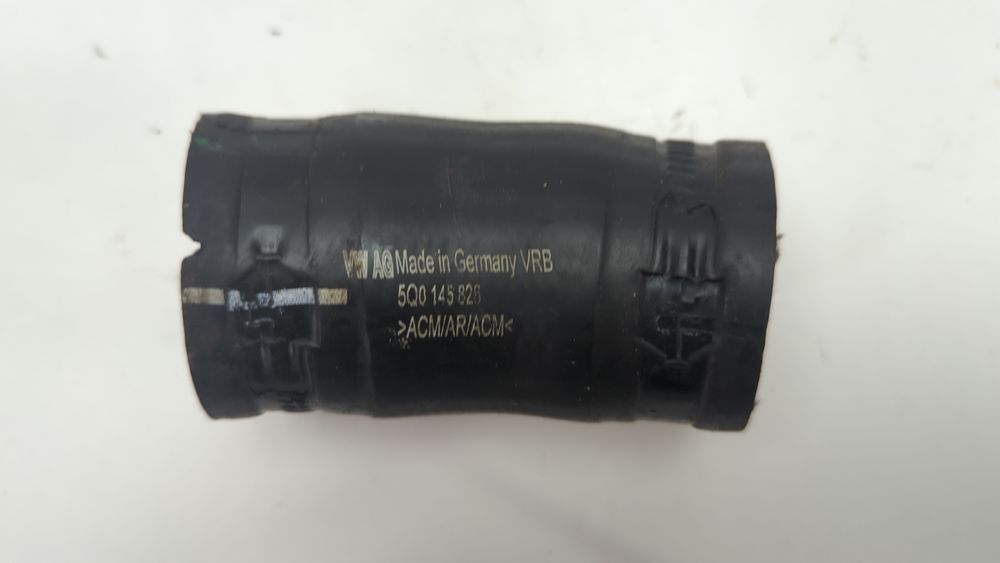 Патрубок на інтеркулер 2 Audi A3 2013-2016 (8V) 5Q0145828 1041876 фото