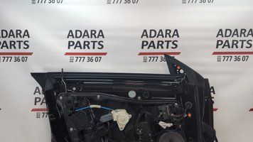 Молдинг двері передньої лівої внутрішній Mercedes Benz CLA250 2017 - 2019 (C117 restyle) A1177250165 1064875 фото