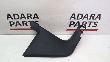 Накладка передней стойки нижняя правая Volkswagen Tiguan 2018-2021 (AD/BW) 5NN86348482V 1107827 фото