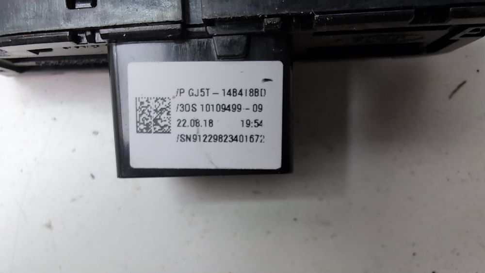 Индикатор отключения airbag Ford Escape 2017-2019 (3rd gen C520 restyle) GJ5Z10A936D 1078197 фото