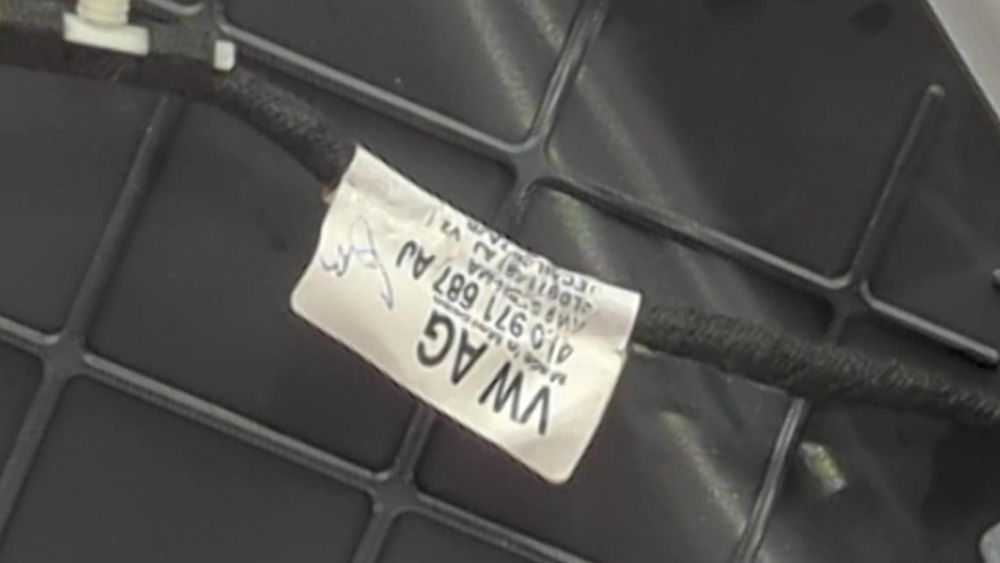 Джгут проводів дверей задніх (лівих/правих) Audi Q7 2009-2015 (4L restyle) 4L0971687AJ 1028648 фото