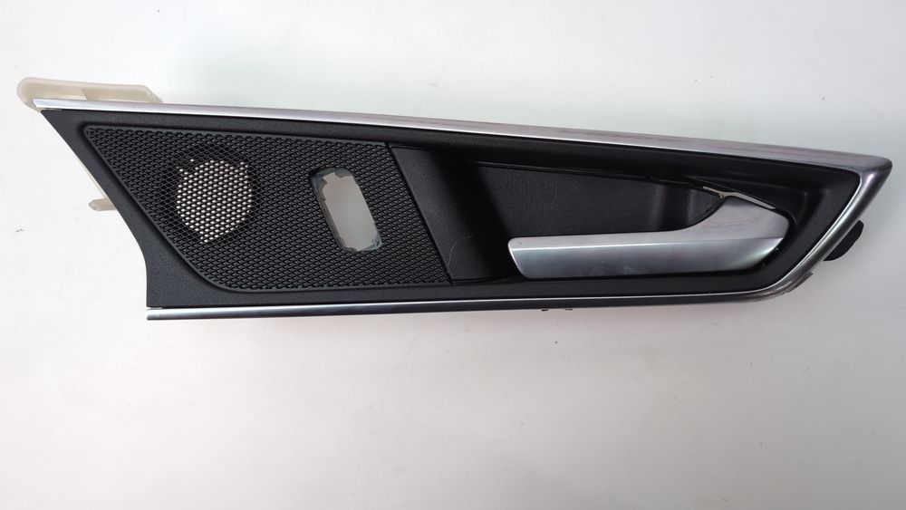 Ручка дверей передньої правої внутрішня Ford Edge 2015-2018 (CD4) FT4Z5822600BG 1088892 фото