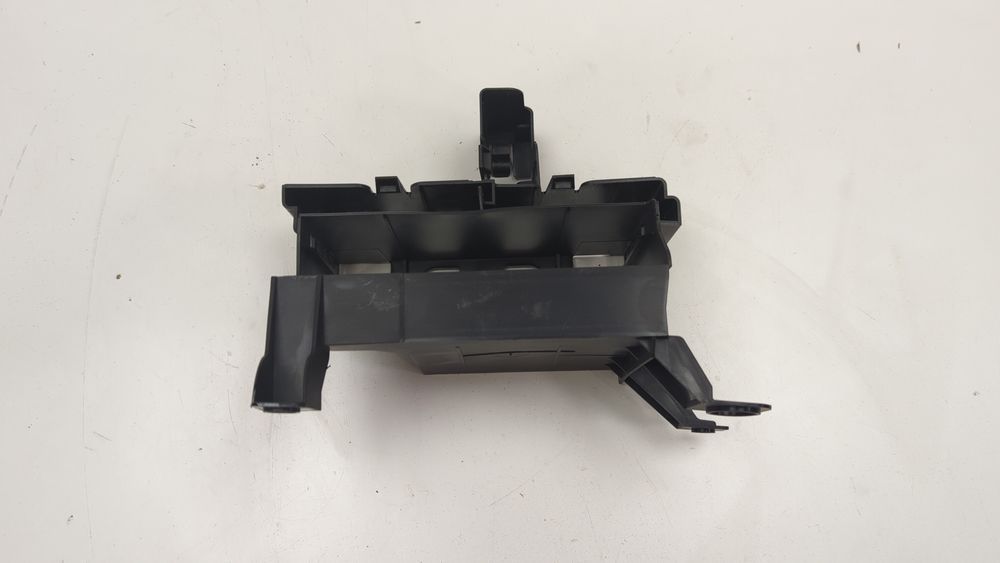 Кронштейн блоків керування Audi S7 2012-2015 (4G8) 4G0907392 1060134 фото