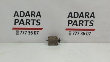 Насос масляный Audi A8 2015-2018 (D4 restyle) F2GZ6600A 1035641 фото