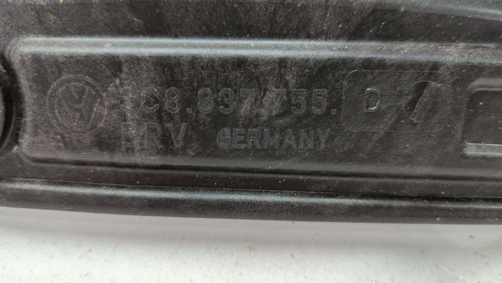 Накладка склопідйомника двері передньої лівої Volkswagen CC 2013 - 2017 (1st Gen (35) restyle) 3C8837755D 1051557 фото