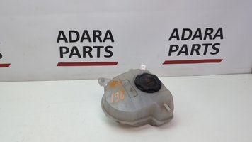 Розширювальний бачок з кришкою Volkswagen Golf 2022-2024 (mk8) 5WA121407F 1098921 фото