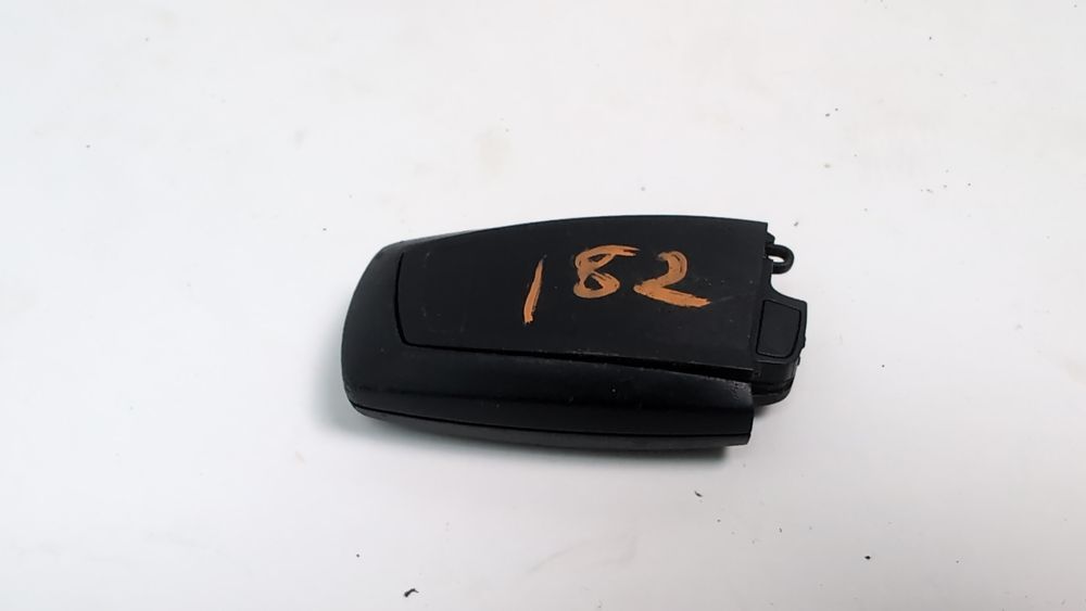 Ключ-брелок (Смарт-ключ) (дефект) BMW 3 Series 2016-2018 (F30 Restyle rest) 66125A57FB7 1093312 фото