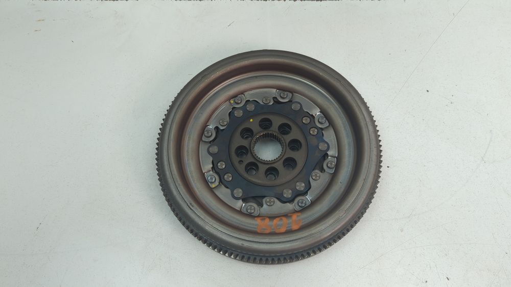 Маховик Audi A3 2013-2016 (8V) 06K105266A 1069043 фото