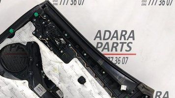 Шторка дверей задньої лівої Hyundai Santa Fe 2017-2019 (NC restyle) 83352-2W000 1015313 фото