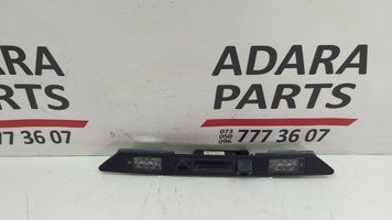 Накладка крышки багажника с ручкой и плафонами Audi A8 2015-2018 (D4 restyle) 4H0827574B3FZ 1048688 фото