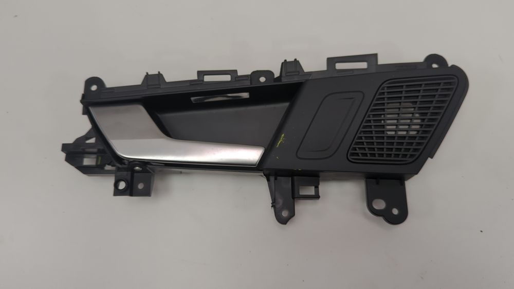 Ручка дверей внутрішня задня ліва Audi Q5 2021-2024 (80A restyle) 80A839019B4PK 1055160 фото