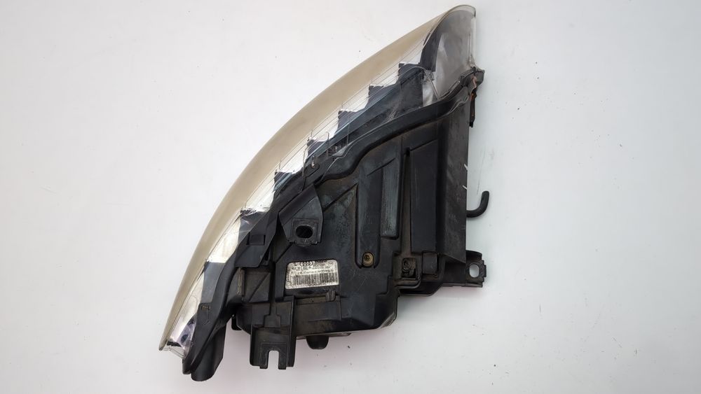 Корпус передньої лівої фари (дефект) Audi Q7 2009-2015 (4L restyle) 4L0941613B 1077700 фото