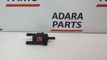 Клапан вентиляції паливного бака Volkswagen Golf 2022-2024 (mk8) 06M906517E 1097920 фото