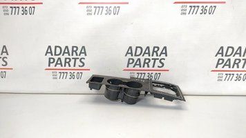Накладка центральной консоли, с подстаканником (дефект) Volkswagen Passat 2012-2015 (B7) 561864263KJIW 1007948 фото
