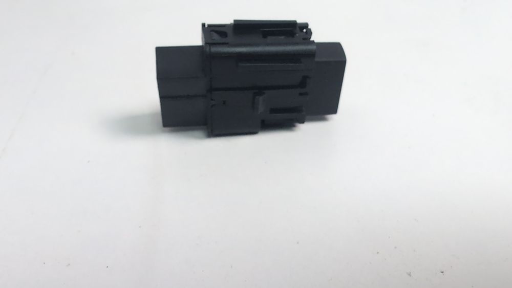 Кнопка скидання пробігу Audi A4 2016-2019 (B9) 4M1907569 1090890 фото