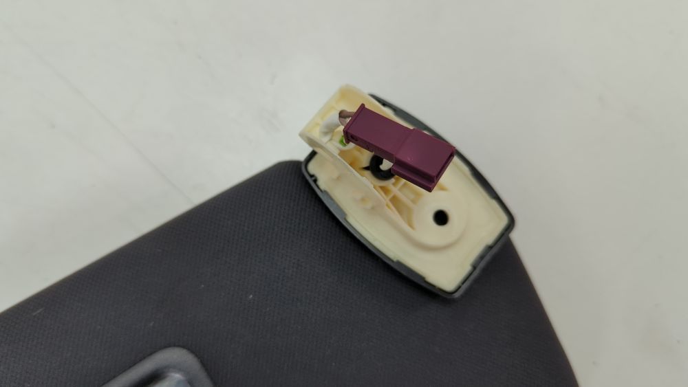 Солнцезащитный козырек с подсветкой и зеркалом (правый) BMW 740 2013-2015 (F02) 51167903770 1043125 фото