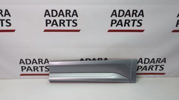 Накладка дверей задньої лівої нижня (дефект) Audi Q5 2018-2020 (80A) 80A853969AGRU 1099857 фото
