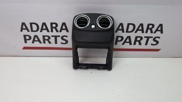Накладка центральної консолі задня Mercedes Benz C300 2015-2018 (W205) A20583005019051 1080585 фото