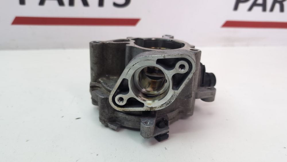 Вакуумний насос Audi A4 2016-2019 (B9) 06K145100AE 1091648 фото