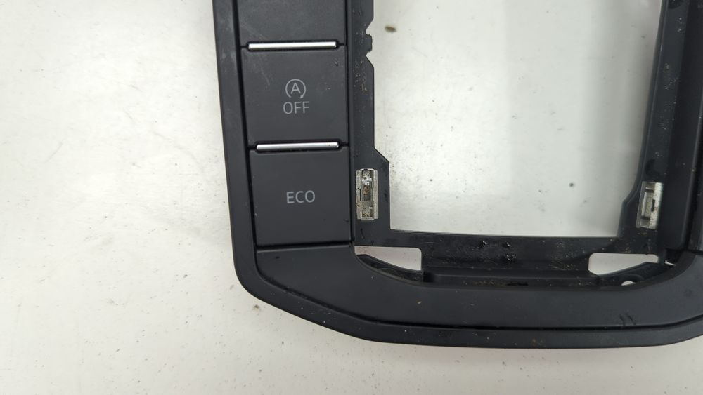 Кнопки центральной консоли ECO Volkswagen Jetta 2019-2024 (A7) 17A927137EWZU 1039137 фото