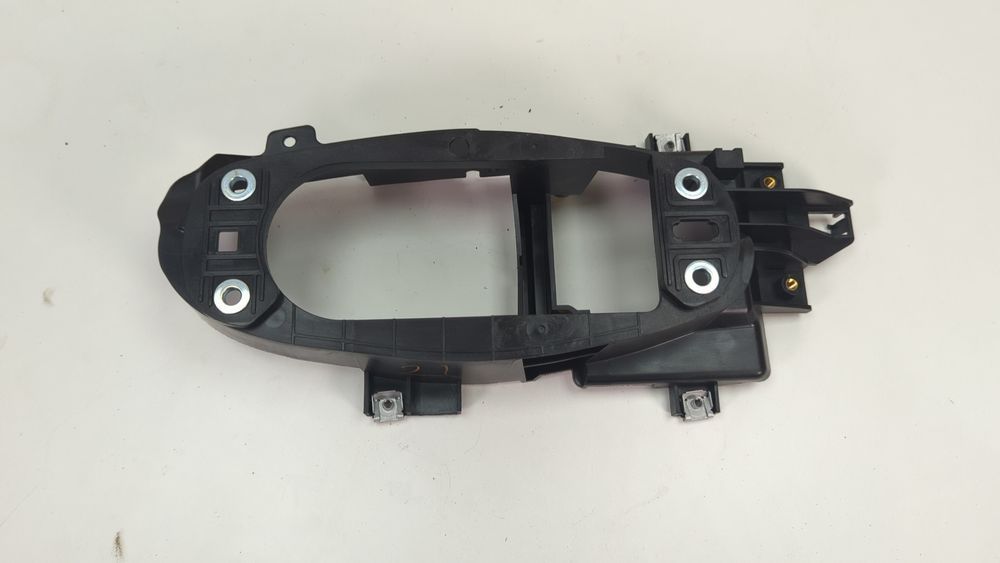 Кронштейн шифтера Audi S5 2016-2019 (F5(8W6)) 8W1863531A 1047294 фото