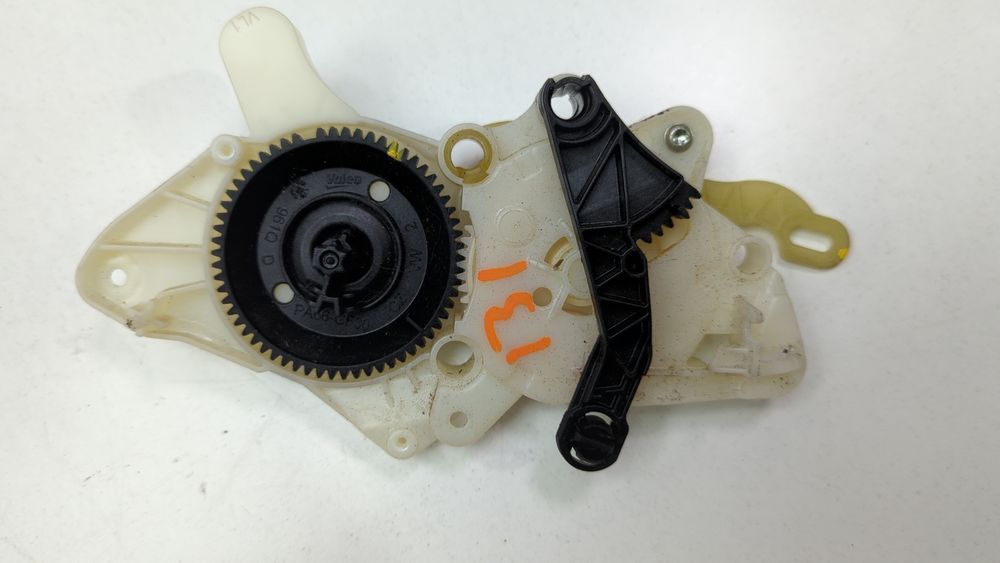 Регулировочный узел заслонки печки Audi A3 2017-2020 (8V restyle) 3Q0898141B 1064217 фото