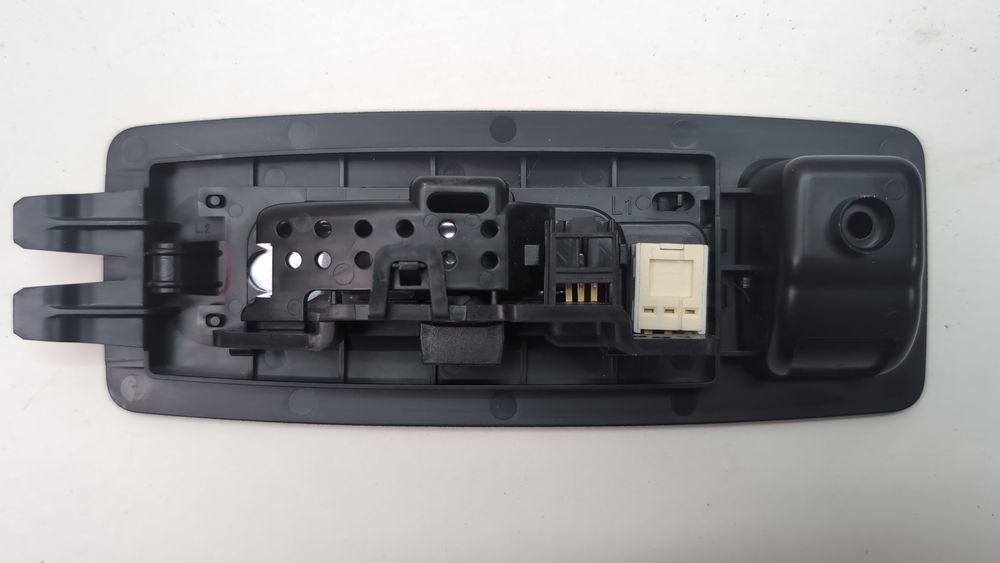 Плафон подсветки салона левый Ford Explorer 2016-2017 (U502 restyle) DB5Z13733AF 1076220 фото
