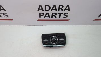 Панель керування мультимедейною системою (дефект) Ford Escape 2017-2019 (3rd gen C520 restyle) GJ5Z18C858FA 1072300 фото