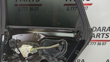 Уплотнитель стекла двери задн правой внутренний Audi A6 2016-2018 (C7 restyle) 4G0839480B 1033751 фото