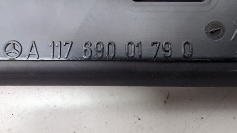 Накладка стійки кузова ліва Mercedes Benz CLA250 2017-2019 (C117 restyle) A1176900179 1096875 фото