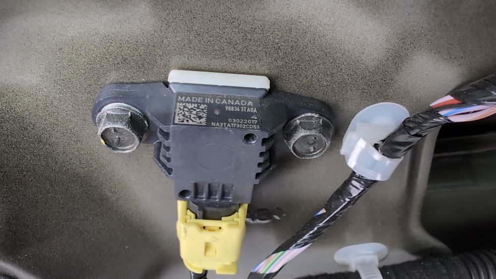 Датчик удара AIRBAG двери передней Nissan Rogue 2017-2020 (T32 Restyle rest) 988363TA5B 1097822 фото