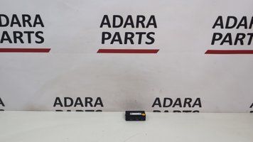 Разъем aux usb центральная консоль Audi A4 2016-2019 (B9) 8W0035736 1076168 фото
