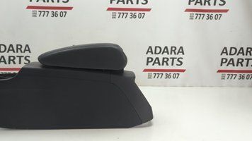 Накладка центральной консоли задняя Audi A3 2013-2016 (8V) 8V0864376B6PS 1051977 фото