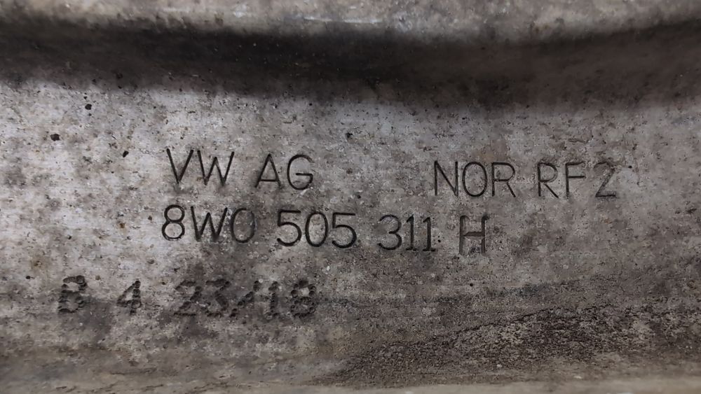 Рычаг задней подвески нижний поперечный лев/прав Audi S4 2016-2019 (B9) 8W0505311H 1082116 фото