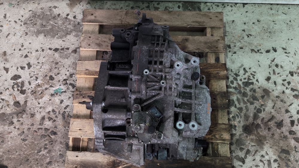 АКПП (коробка передач) 6-ступінчаста Volkswagen Tiguan 2012-2017 (5N 1st gen restyle) 09M300036J 1101111 фото