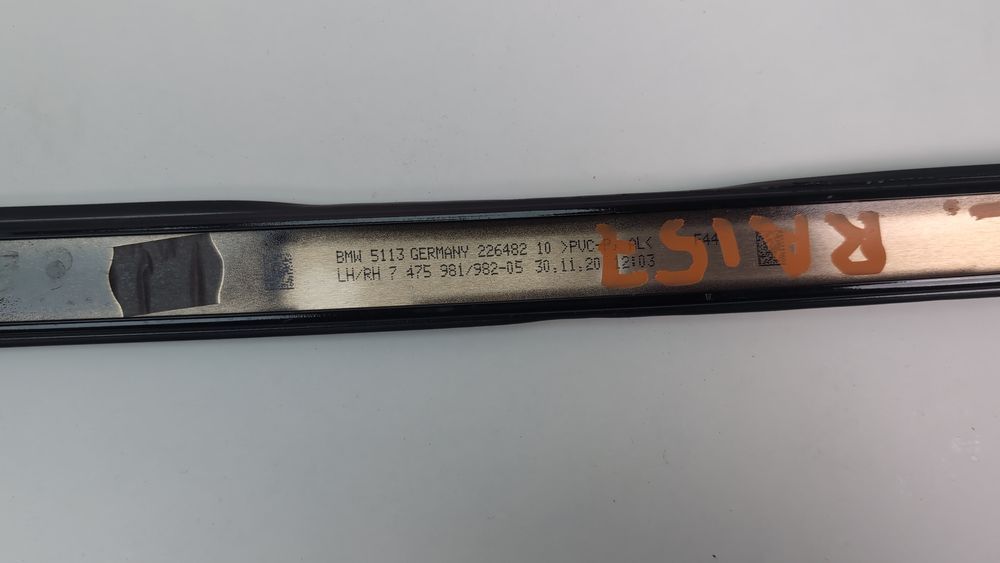 Молдинг крыши (левый) BMW 2 Series 2020-2024 (F44) 51137224103 1085877 фото