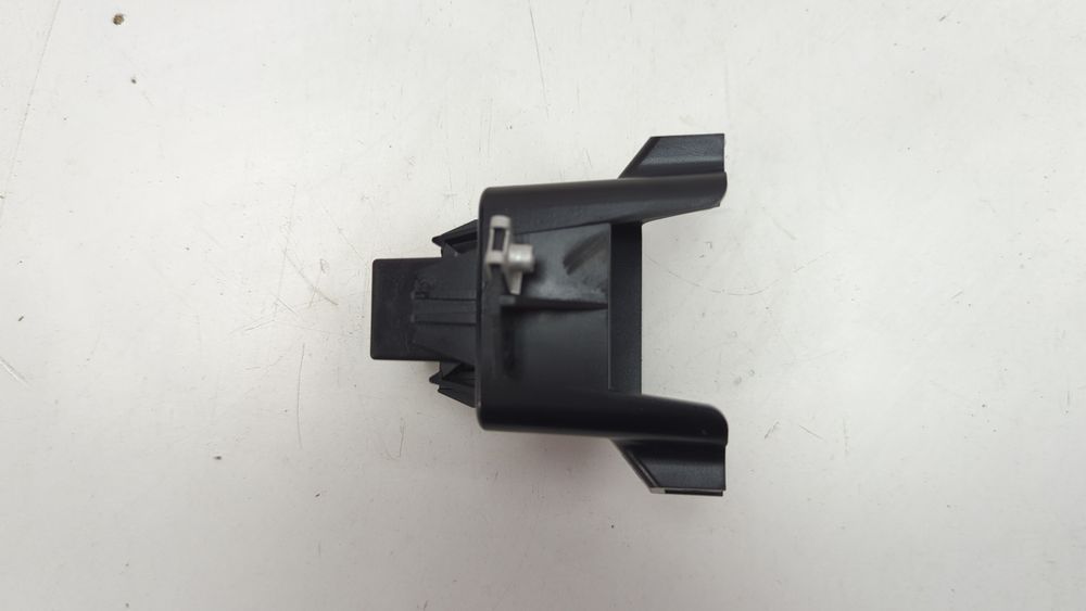 Кронштейн блоку керування іммобілайзера Audi S7 2012-2015 (4G8) 4G0857289 1060515 фото