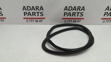 Ущільнювач отвору дверей задньої лівої/правої Audi A3 2017-2020 (8V restyle) 8V5833721A 1061364 фото