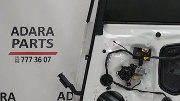 Мотор стеклоподъемника двери задний (правый) Audi A4 2016-2019 (B9) 8W0959812 1026256 фото